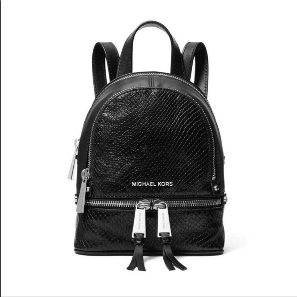 ✨Michael Kors Rhea Mini Python✨